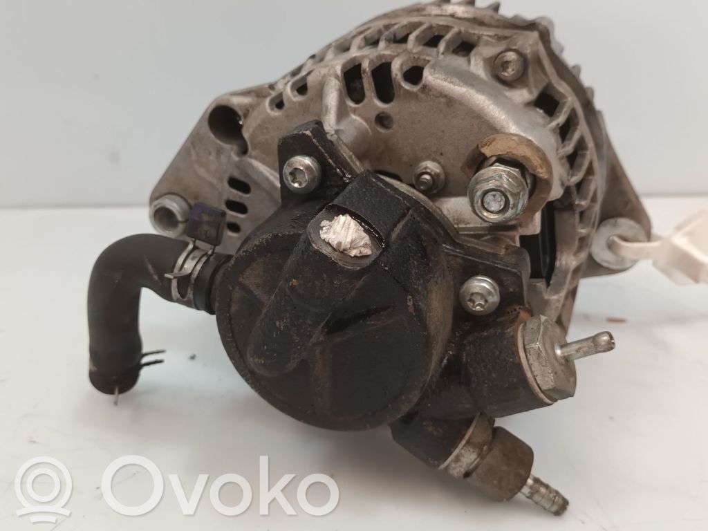 Alternator   EAA221011