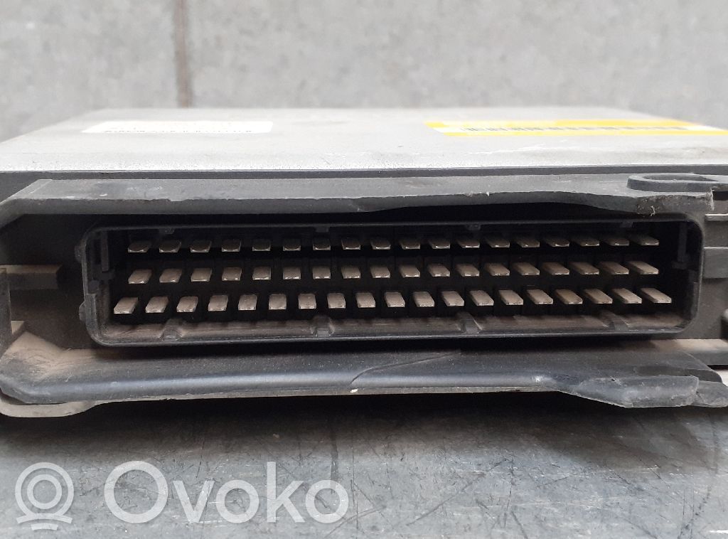 BMW 5 E39 Engine control unit/module 