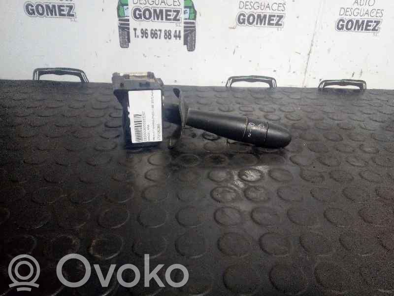 Renault Kangoo I Manetă ștergător parbriz 