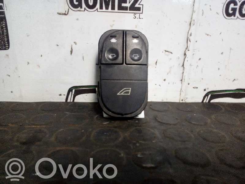 Ford Mondeo MK I Interruttore di controllo dell’alzacristalli elettrico 