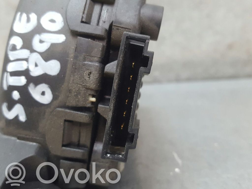 Kaasupoljin   2R839F836A