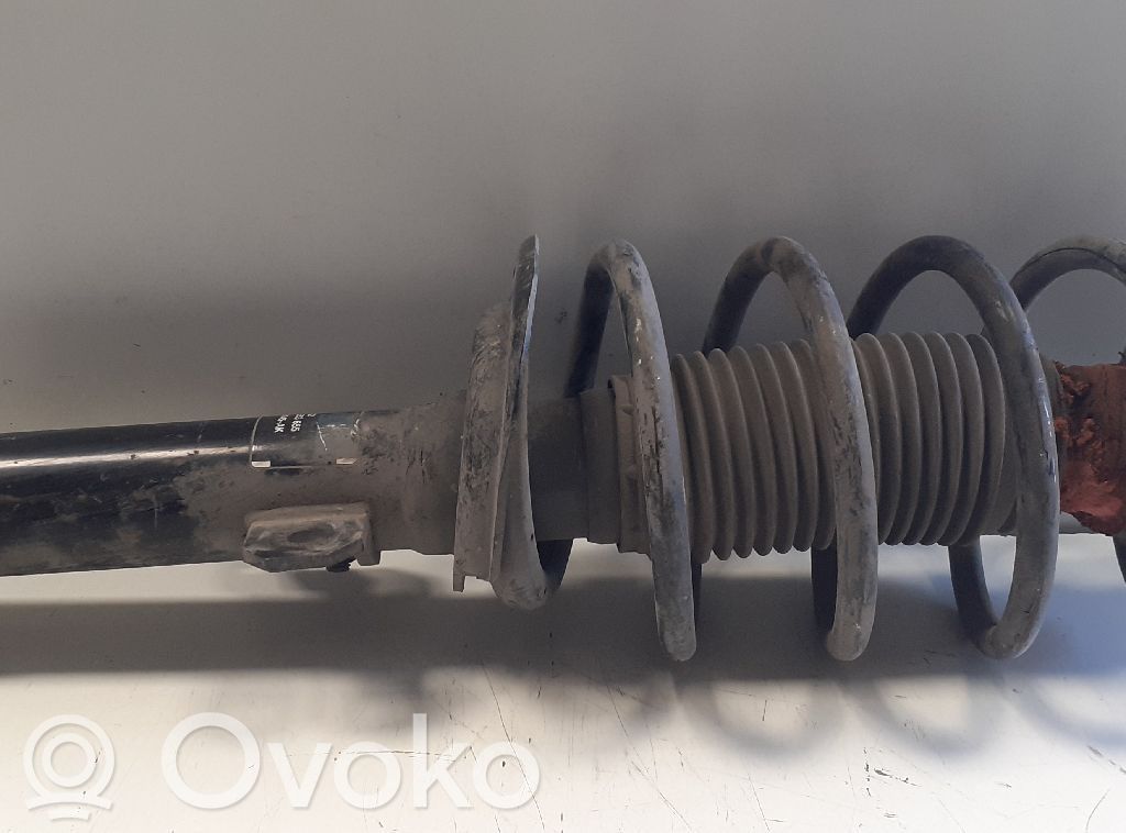 Ford Mondeo Mk III Priekšpusē amortizators 