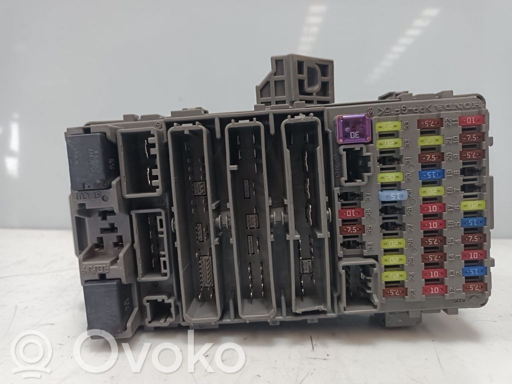 Honda Civic Fuse module 
