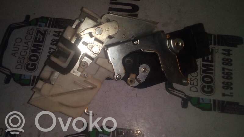Suzuki Ignis Zamek drzwi tylnych 