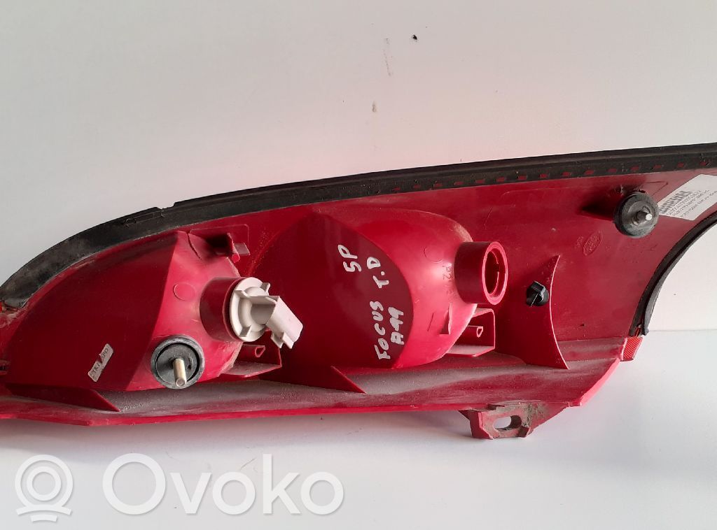 Ford Focus Lampă spate în caroserie 