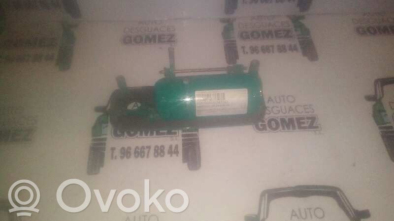Volkswagen Polo III 6N 6N2 6NF Rączka / Uchwyt klapy tylnej / bagażnika 