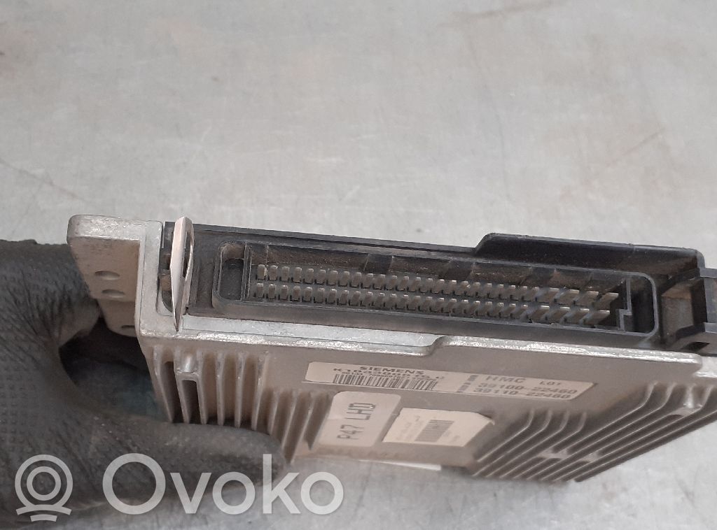 Hyundai Accent Moottorin ohjainlaite/moduuli 