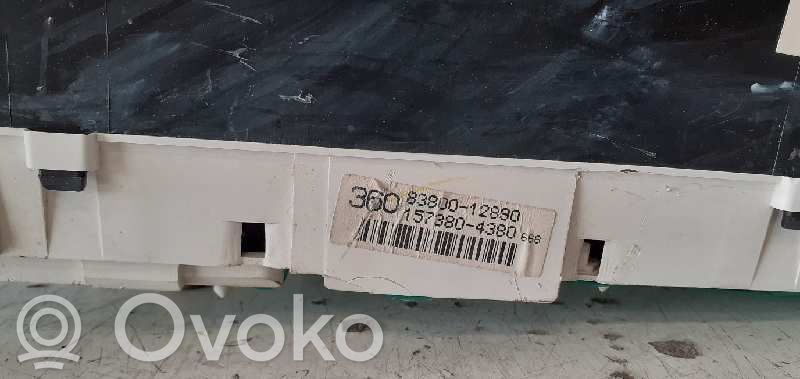 Toyota Corolla E110 Spidometrs (instrumentu panelī) 