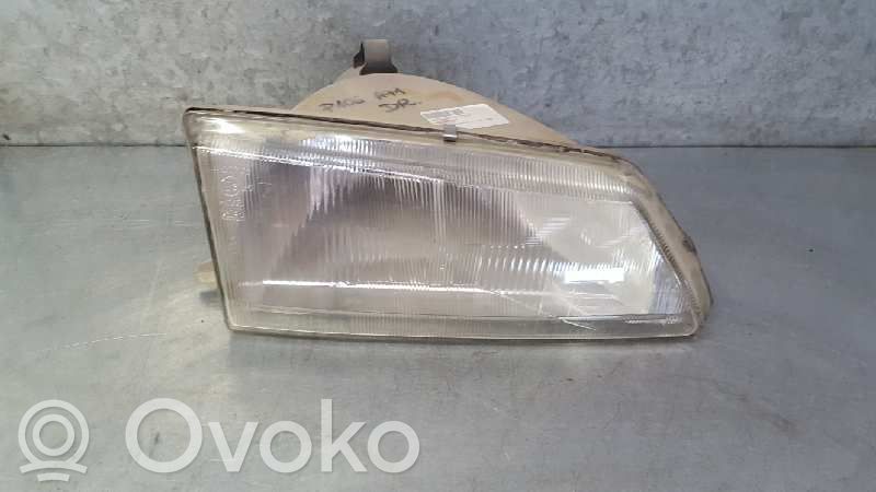 Peugeot 106 Faro/fanale 