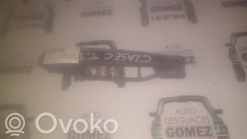 Mercedes-Benz C W202 Manecilla externa puerta trasera 
