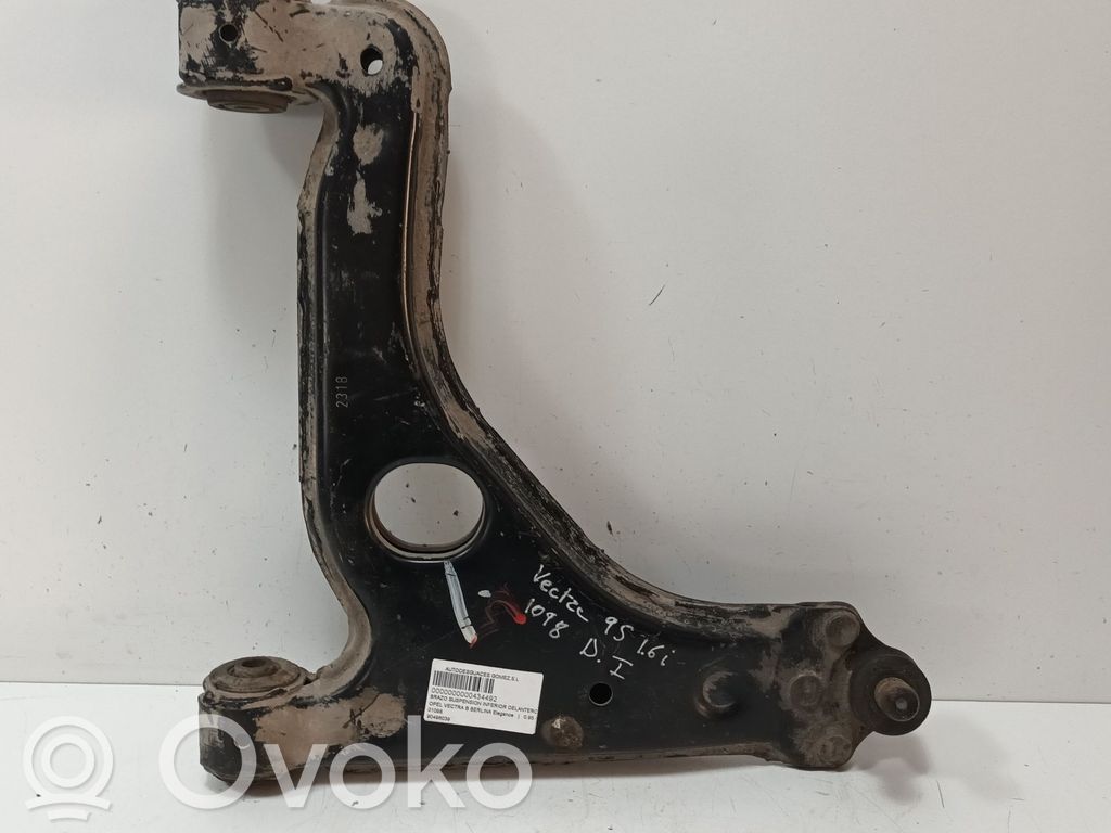 Opel Vectra B Basculă inferioară față 