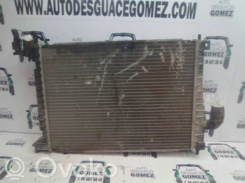Opel Vectra B Coolant radiator 