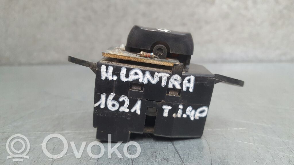 Comutator comandă geamuri electrice   9358029100