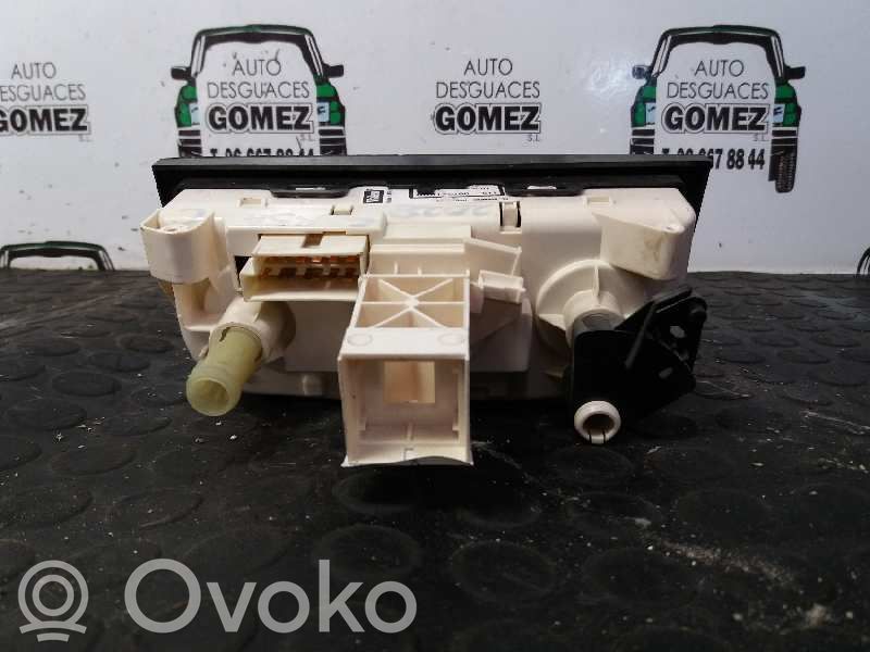 Opel Corsa C Climate control unit 