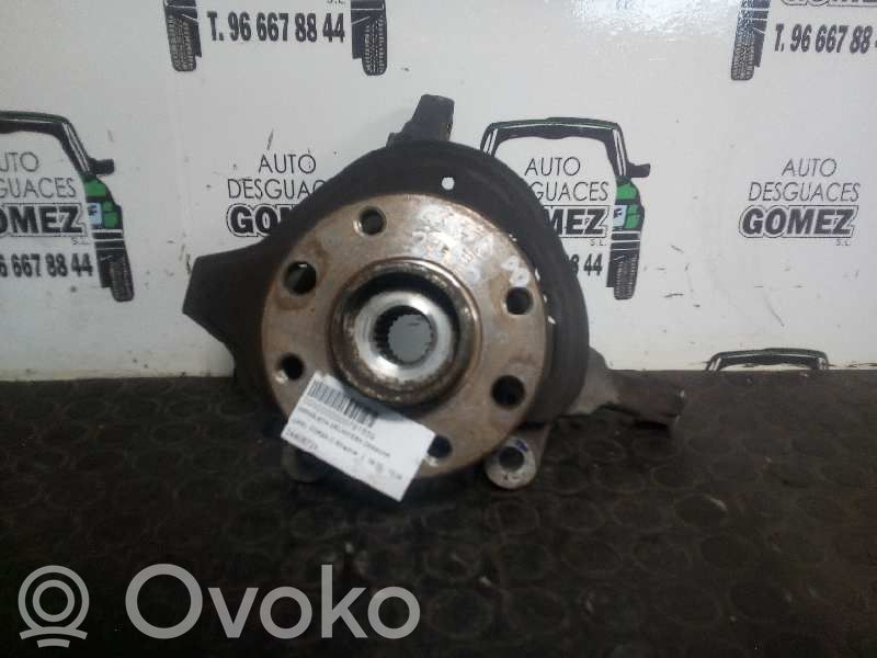 Opel Corsa C Achsschenkel vorne 