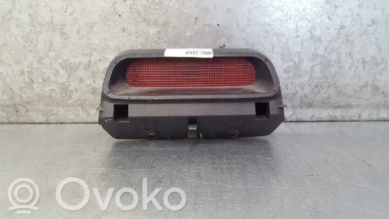 Nissan Almera Lampă frână centrală 