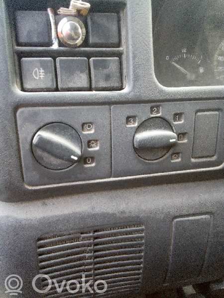 Light switch   625352