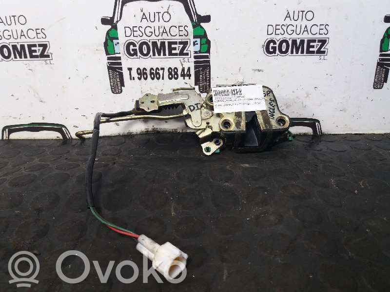 Cerradura de puerta delantera