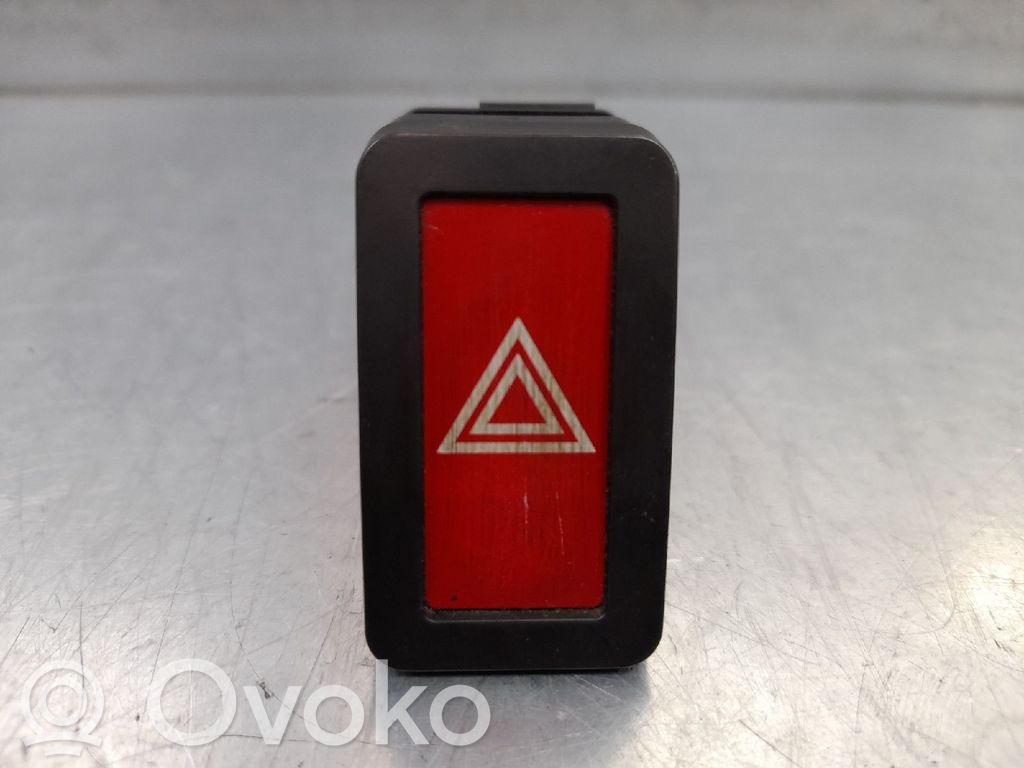 Nissan Almera N16 Interruttore luci di emergenza