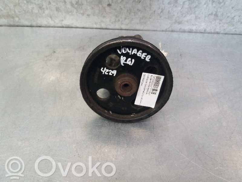 Chrysler Voyager Ohjaustehostimen pumppu 