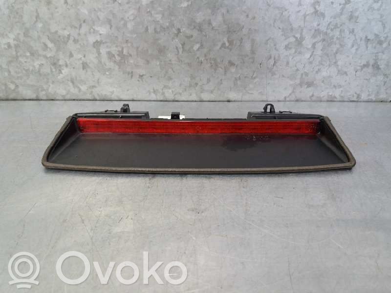 Jaguar X-Type Third/center stoplight 