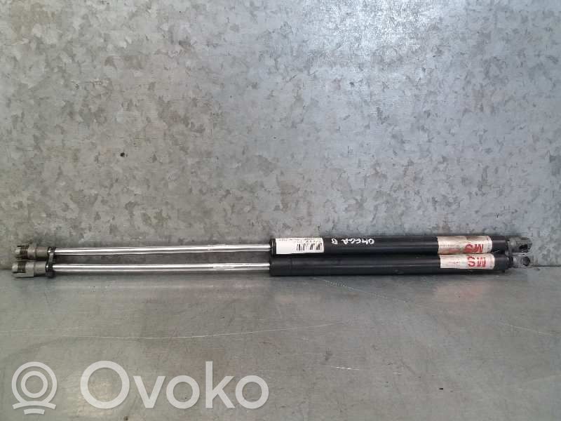 Opel Omega B1 Amortizor hayon 