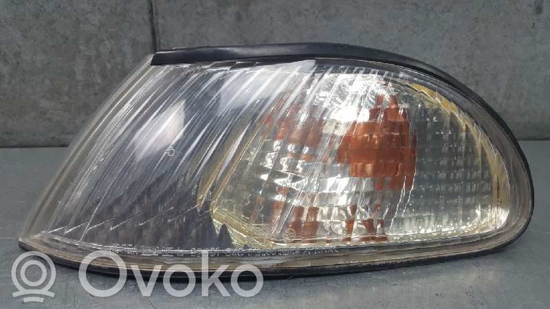 Hyundai Sonata Lampa przednia 