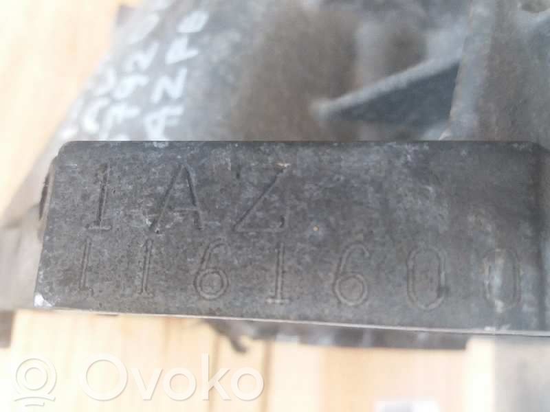 Toyota RAV 4 (XA20) Blok silnika