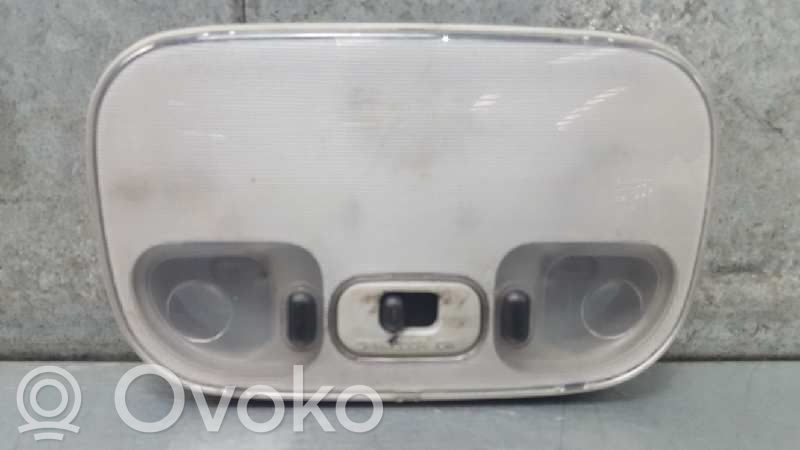 Luz del asiento delantero   B25F51310A