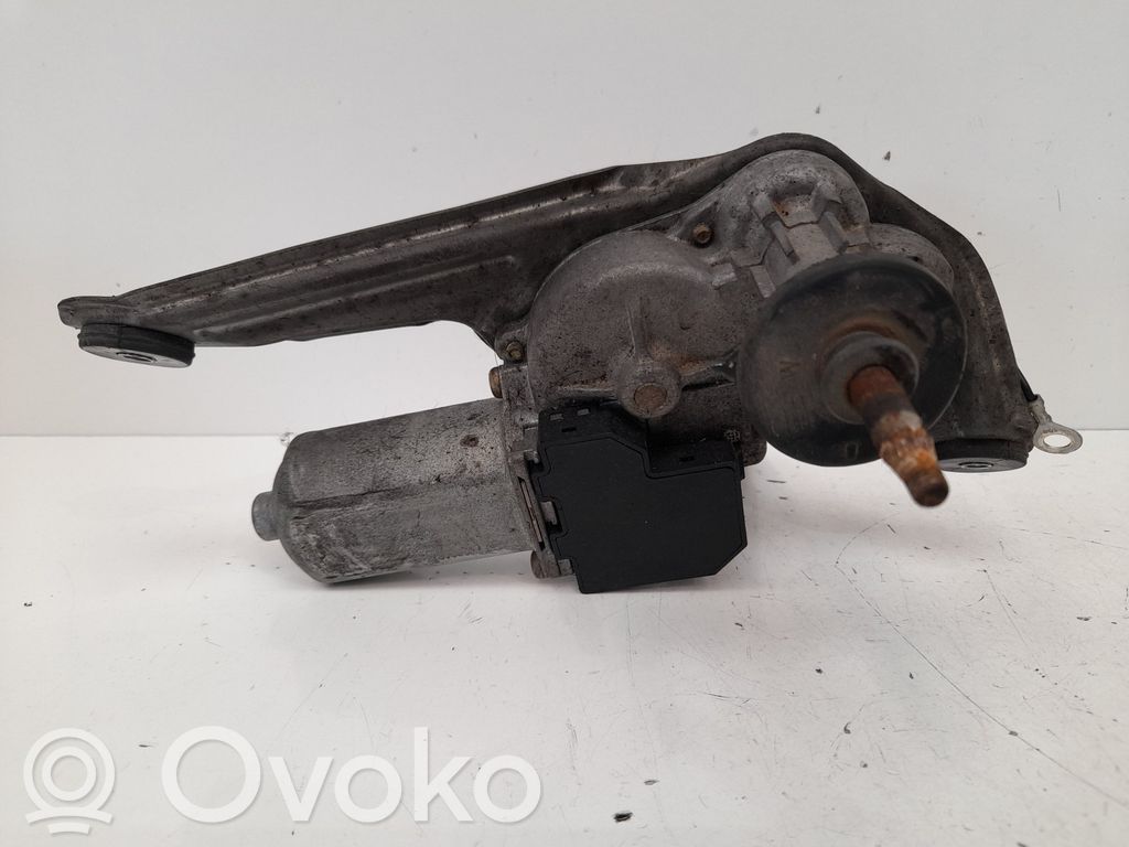 Toyota Avensis T250 Moteur d'essuie-glace arrière