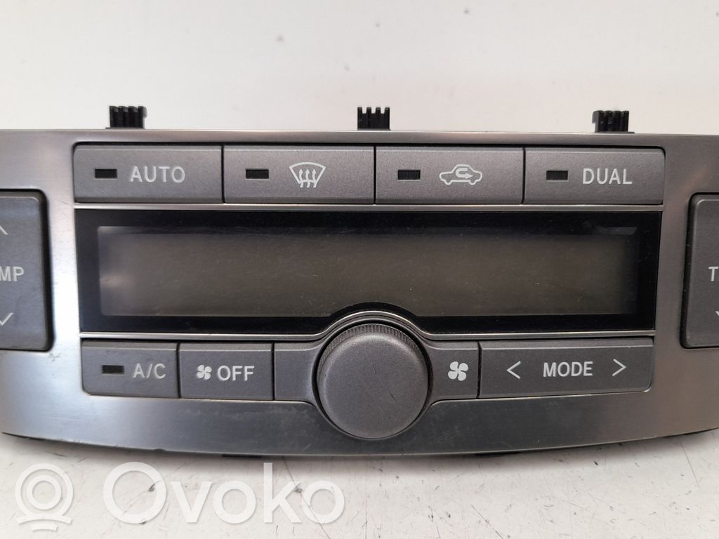 Toyota Avensis T250 Unitate control climatizare