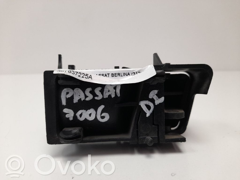 Volkswagen PASSAT B3 Manecilla interna puerta delantera