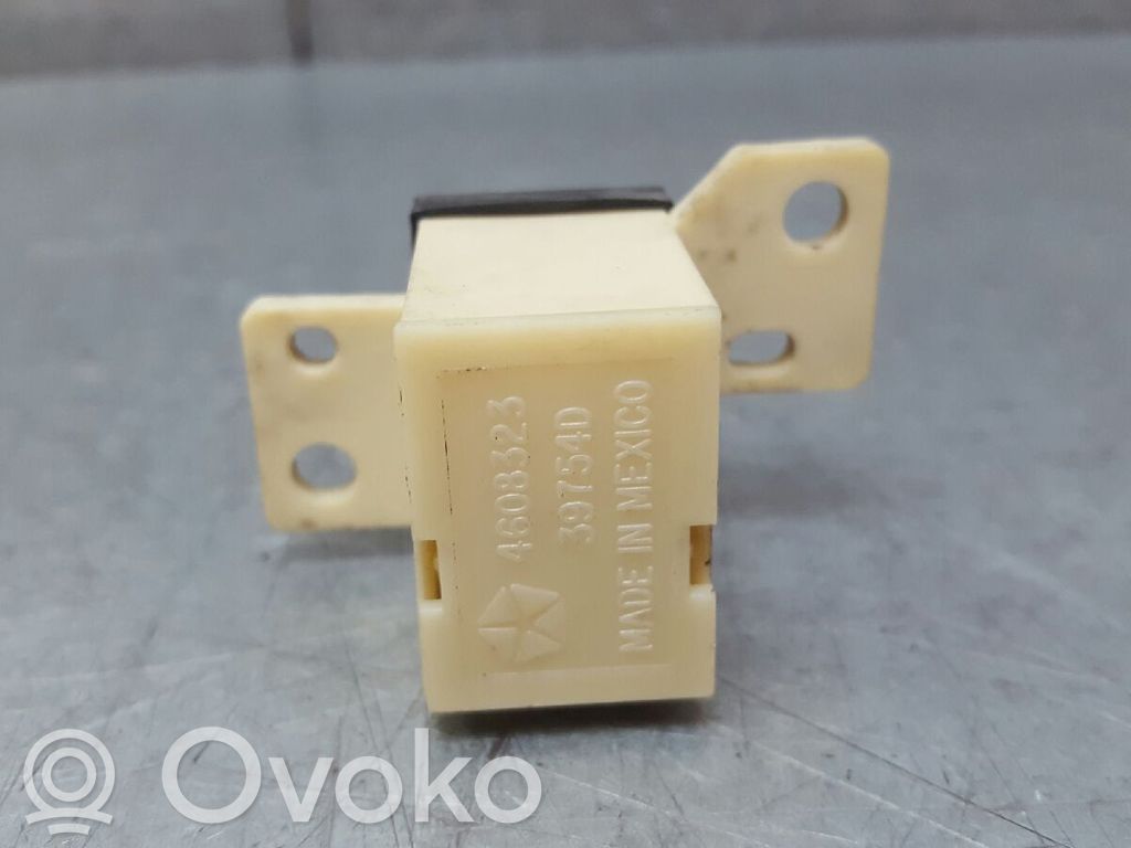 Chrysler Stratus Electric window control switch 
