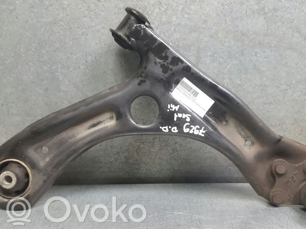 Seat Mii Basculă inferioară față 
