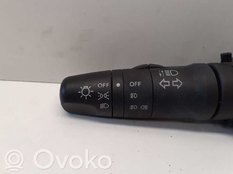 Interruptor de luz   25540