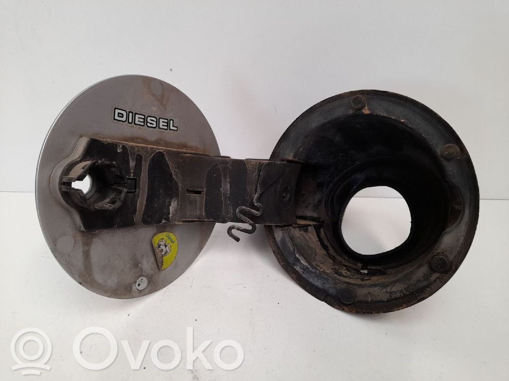 Mazda 2 Polttoainesäiliön täyttöaukon korkki 
