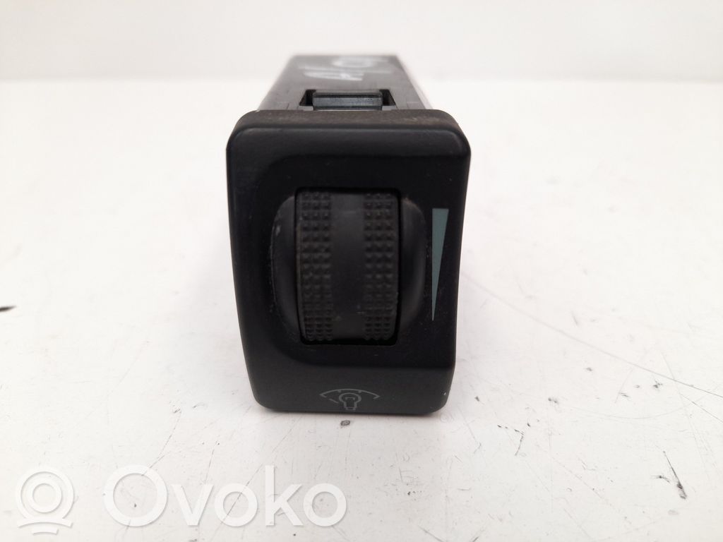 Hyundai Trajet Muut kytkimet/nupit/vaihtimet