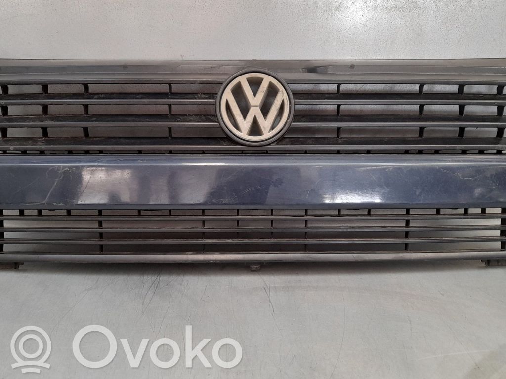 Volkswagen Transporter - Caravelle T4 Etusäleikkö
