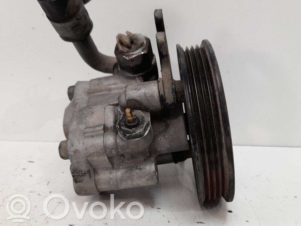 KIA Shuma Ohjaustehostimen pumppu 