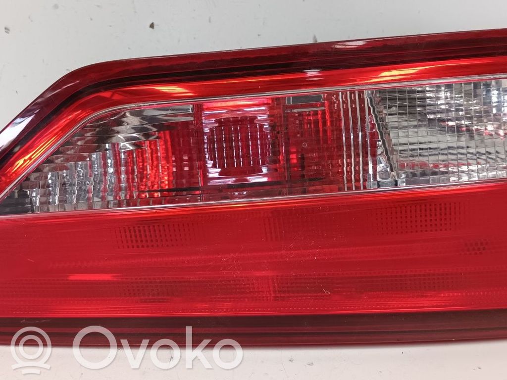 Seat Leon (5F) Feux arrière sur hayon