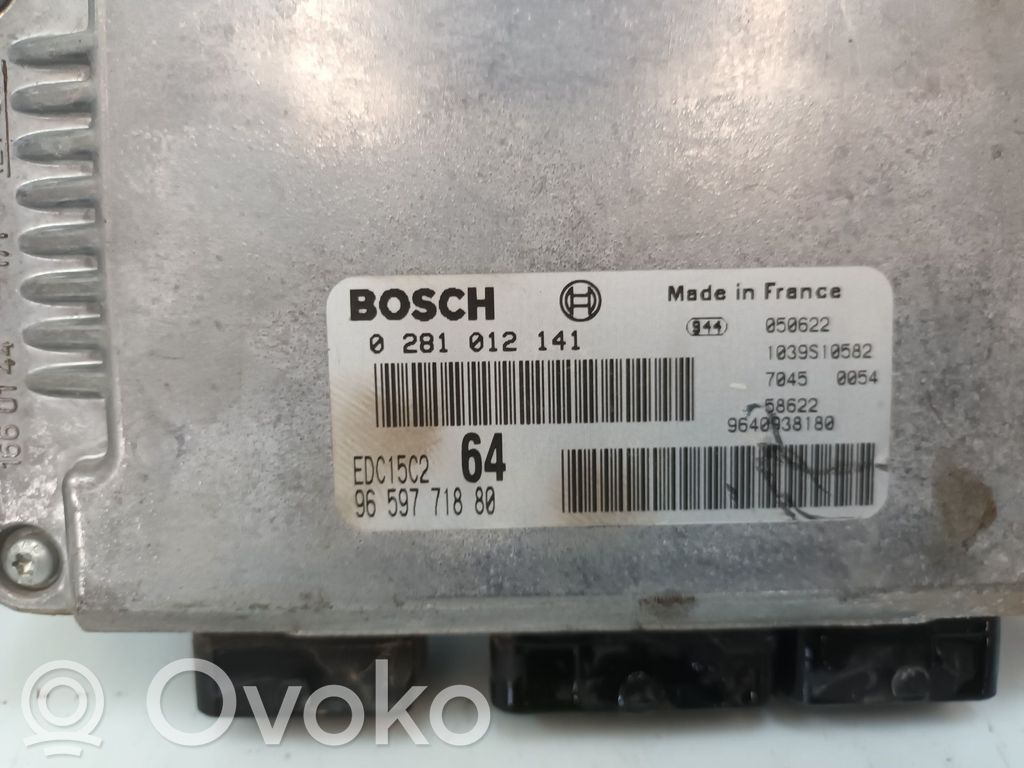 Citroen C8 Moottorin ohjainlaite/moduuli