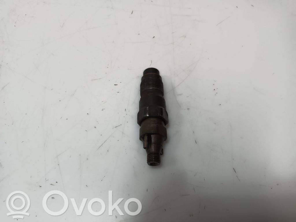BMW 5 E34 Injector combustibil 