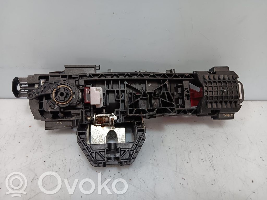 Mercedes-Benz CLA C117 X117 W117 Etuoven ulkokahva 