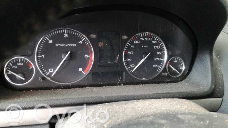 Geschwindigkeitsmesser Cockpit   9646465480