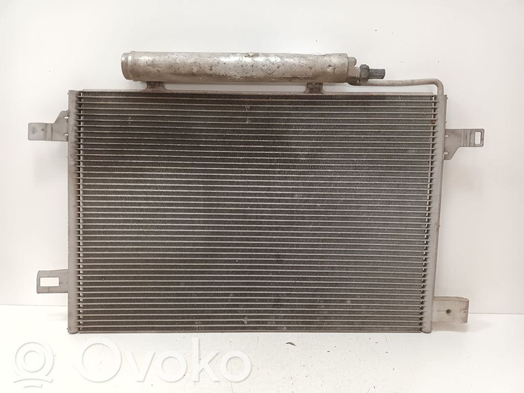 Mercedes-Benz A W169 Radiateur condenseur de climatisation