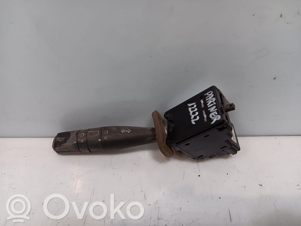 Peugeot Partner Interruptor de luz 