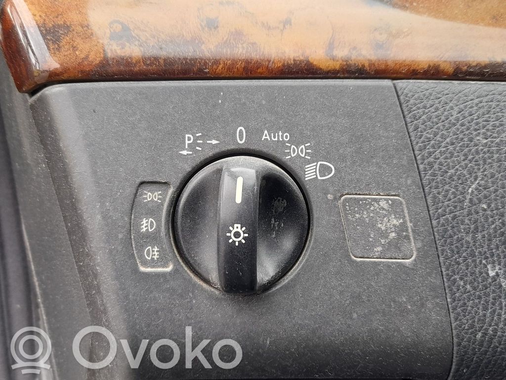 Mercedes-Benz S W220 Przełącznik świateł 