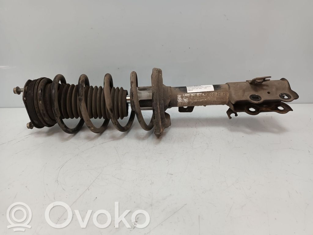 Etuiskunvaimennin   8V5118045CC