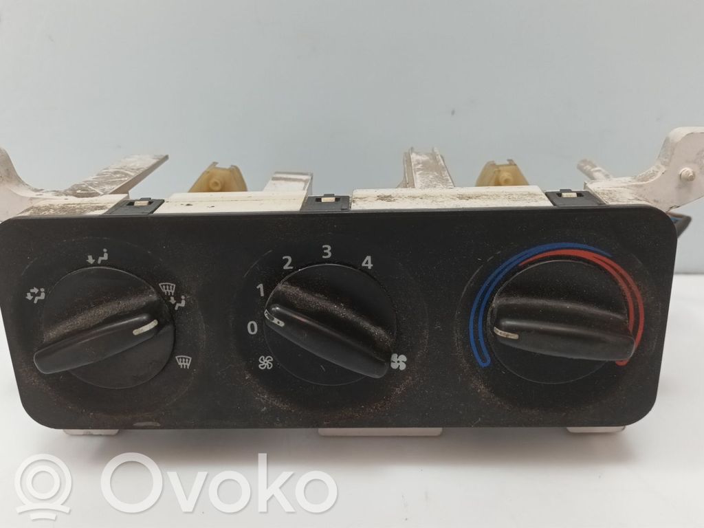 Land Rover Freelander Climate control unit 
