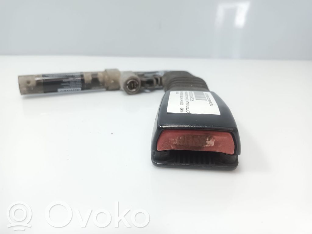 Hebilla del cinturón delantero   8257787